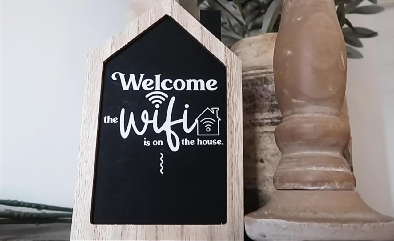 Maison Familiale A 10 Min Du Mont Saint Michel Pontorson Eksteriør billede